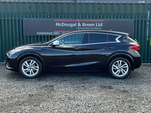 Infiniti Q30 Business Executive D NL66CNA Black #2