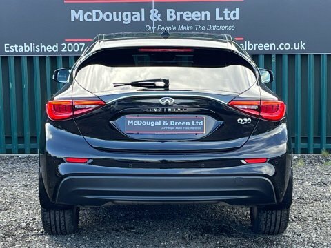 Infiniti Q30 Business Executive D NL66CNA Black #4