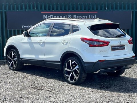 Nissan Qashqai Tekna Plus Dig-t DH18GSV White #3