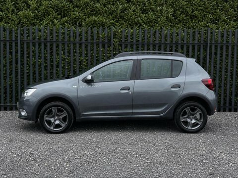 Dacia Sandero Stepway 0.9 Tce Se NU17UPJ Grey #2