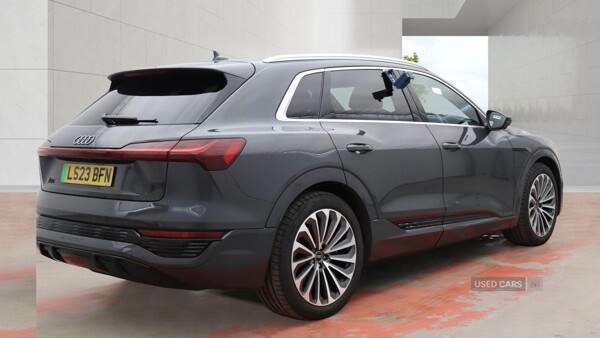 Audi Q8 e tron 250Kw 50 Quattro 95Kwh S Line Grey #5