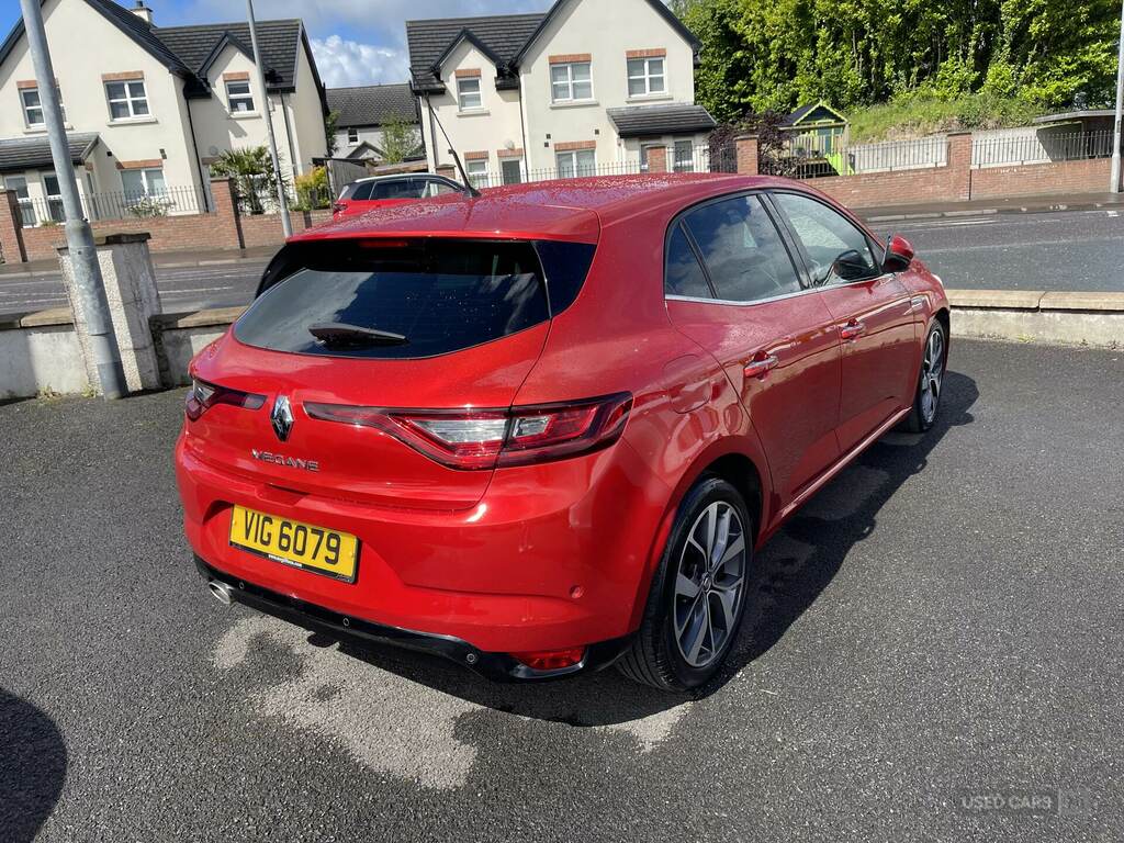 Renault Megane 1.5 Dci Dynamique S Nav Red #5