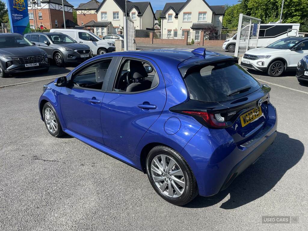 Toyota Yaris 1.5 Hybrid Icon Cvt Blue #3