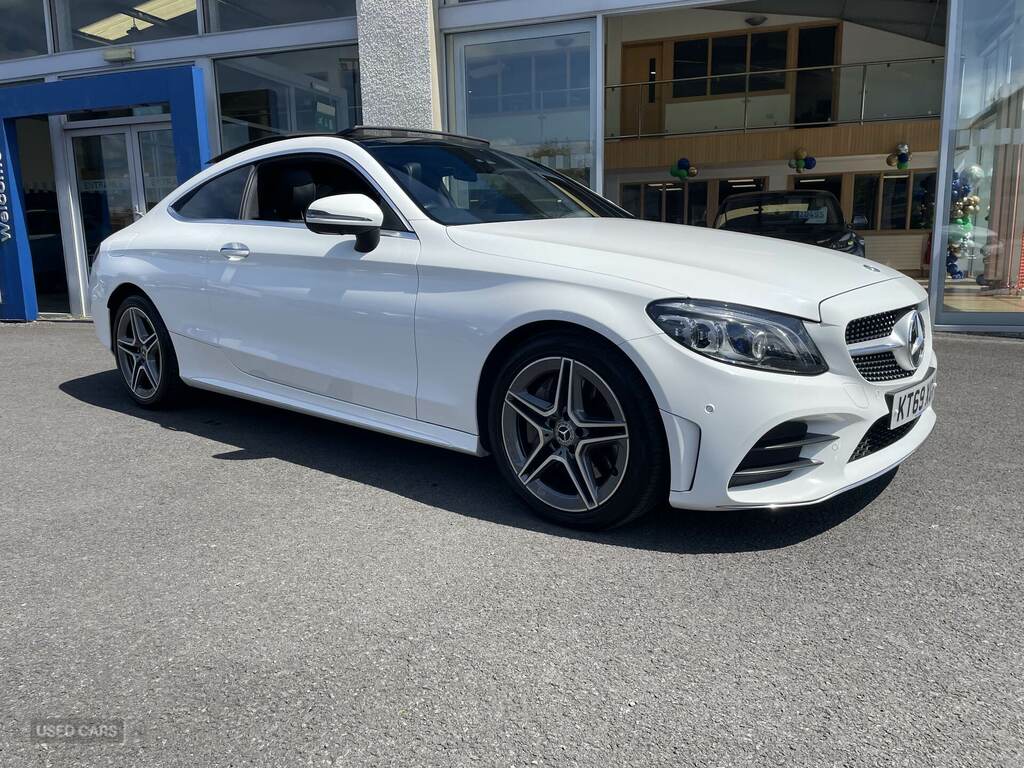 Mercedes-Benz C Class C300d Amg Line Premium Plus 9G-tronic White #4