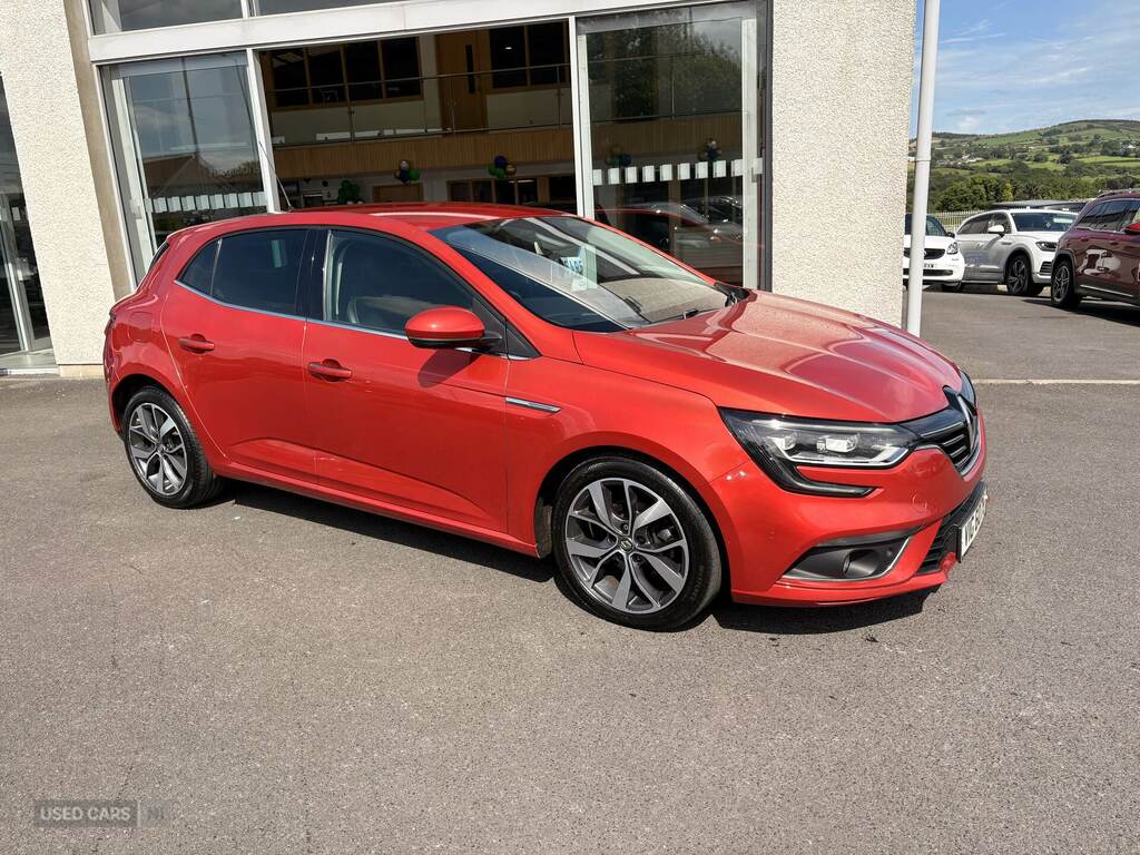 Renault Megane 1.5 Dci Dynamique S Nav Red #6