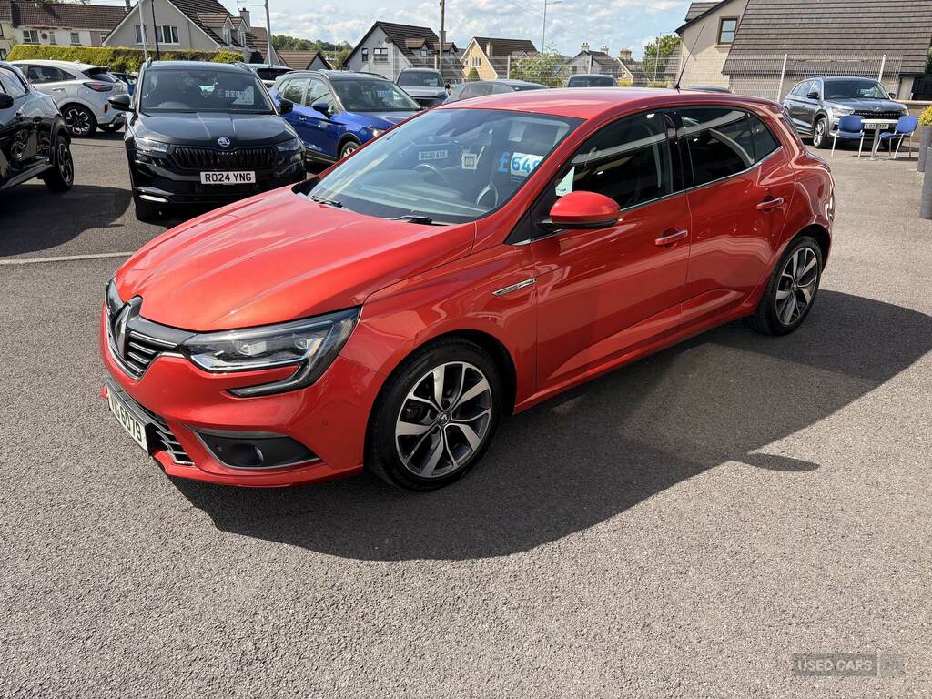 Renault Megane 1.5 Dci Dynamique S Nav Red #4