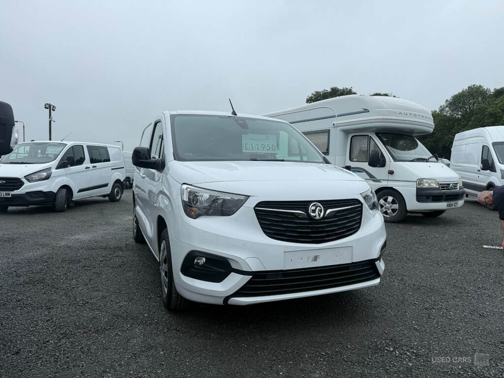 Vauxhall Combo 2300 1.5 Turbo D 100Ps H1 Pro Van White #3