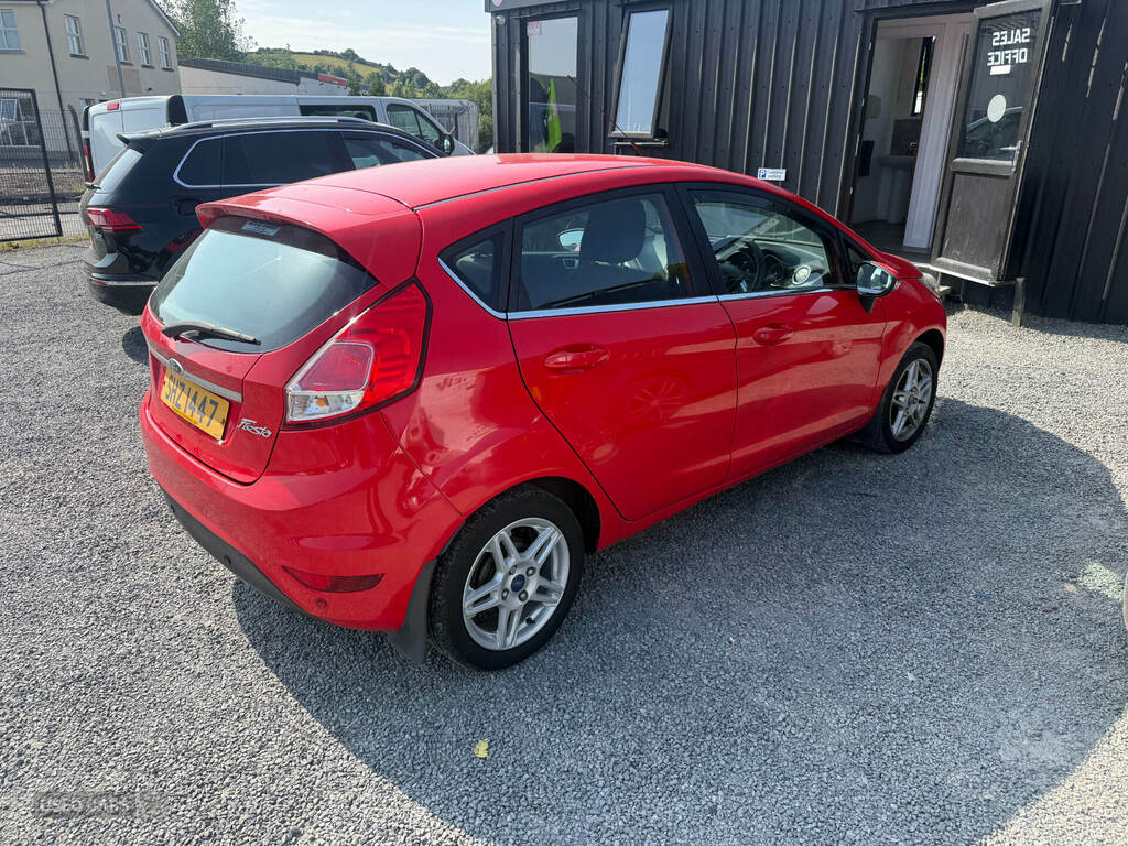 Ford Fiesta 1.5 Tdci Zetec Red #6