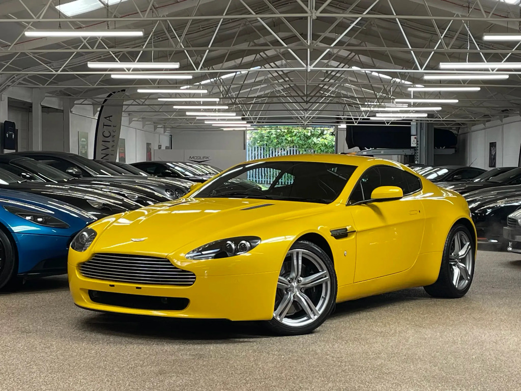Aston Martin Vantage Vantage V8 Roadster Silver #8