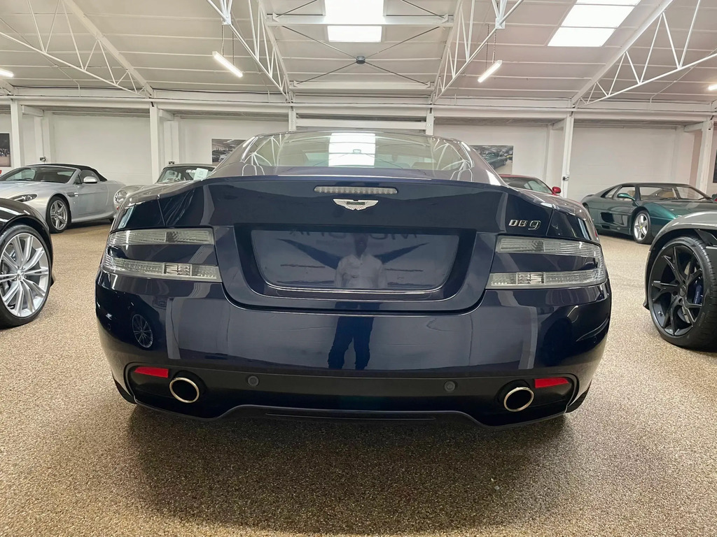 Aston Martin DB9   #6