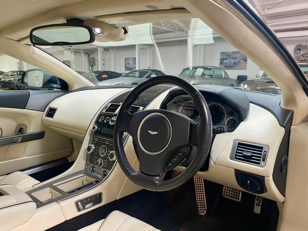 Aston Martin DB9 V12 T-tronicii Euro 5 Silver #12