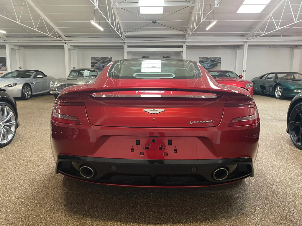 Aston Martin Vanquish 20 #6