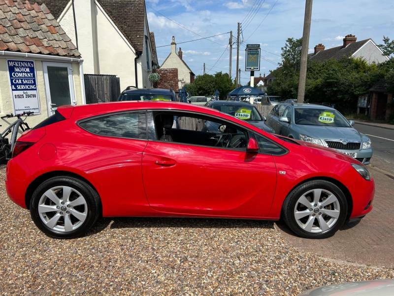 Vauxhall Astra GTC 1.4T 16V Sport Coupe Euro 5 Ss Red #2