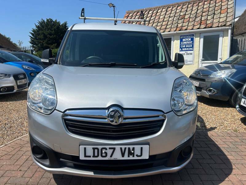 Vauxhall Combo Combo 1700 Cdti White #9