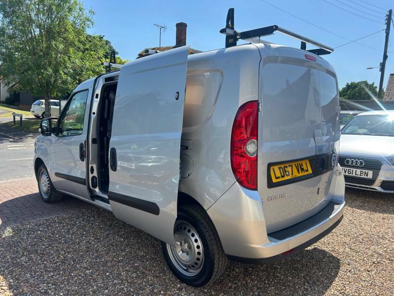 Vauxhall Combo Combo 1700 Cdti White #7