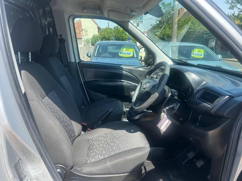 Vauxhall Combo Combo 1700 Cdti White #12