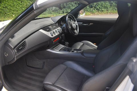BMW Z4 2.0 28I M White #5