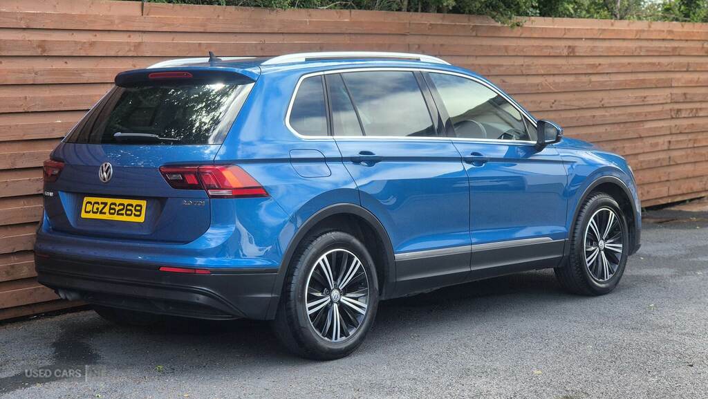 Volkswagen Tiguan 2.0 Tdi 150 Se Nav CGZ6269 Blue #5