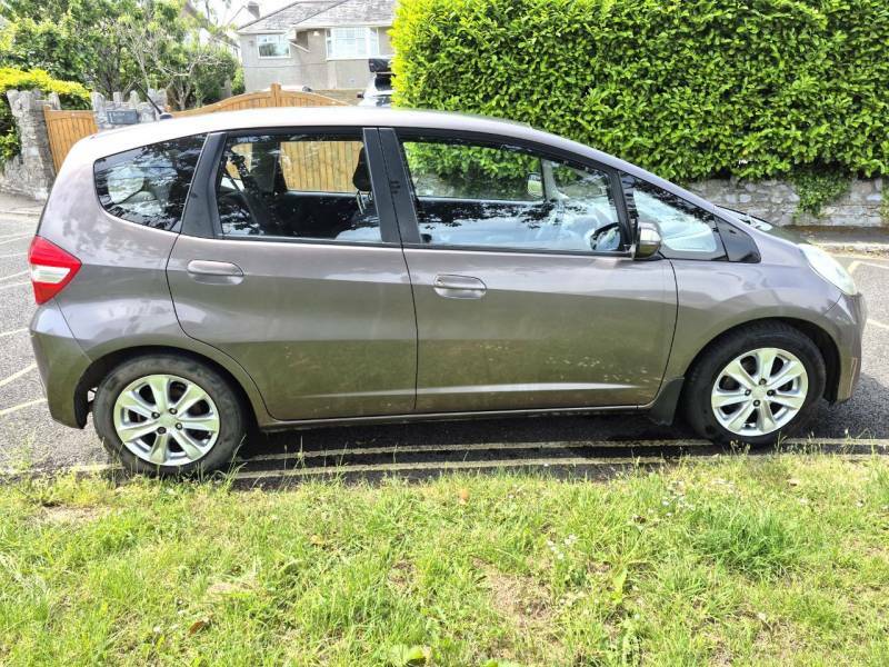 Honda Jazz 1.4 I-vtec Es Cvt Brown #4