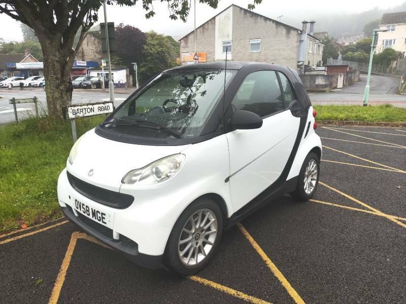 Smart Fortwo Coupe Passion 84 White