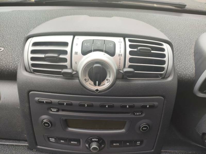 Smart Fortwo Coupe Coupe 1.0L Pure Black #11