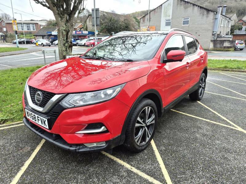 Nissan Qashqai 1.5 Dci 115 N-connecta Red #6