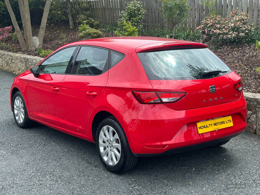 Seat Leon 1.6 Tdi Se Red #6