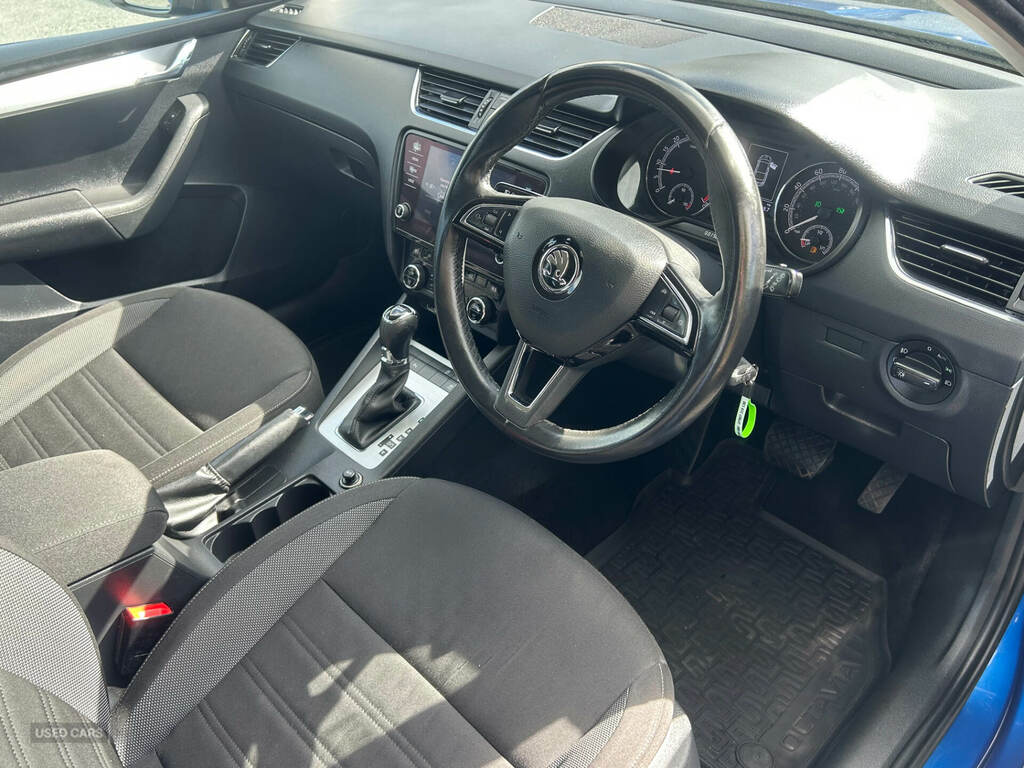 Skoda Octavia 1.6 Tdi Se Technology Dsg Blue #6