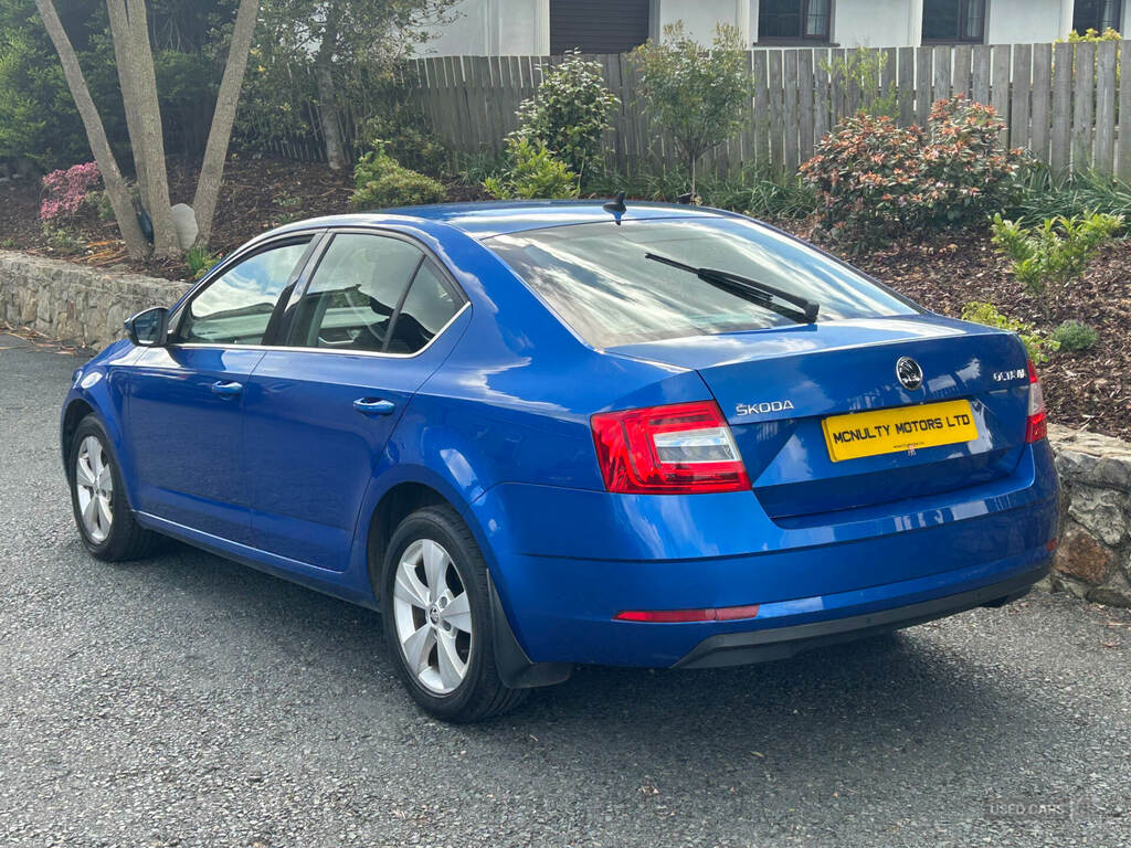 Skoda Octavia 1.6 Tdi Se Technology Dsg Blue #5