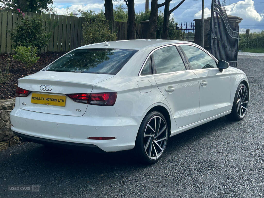 Audi A3 1.6 Tdi 110 Sport BV64ZHD White #3