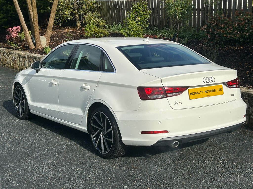Audi A3 1.6 Tdi 110 Sport BV64ZHD White #6