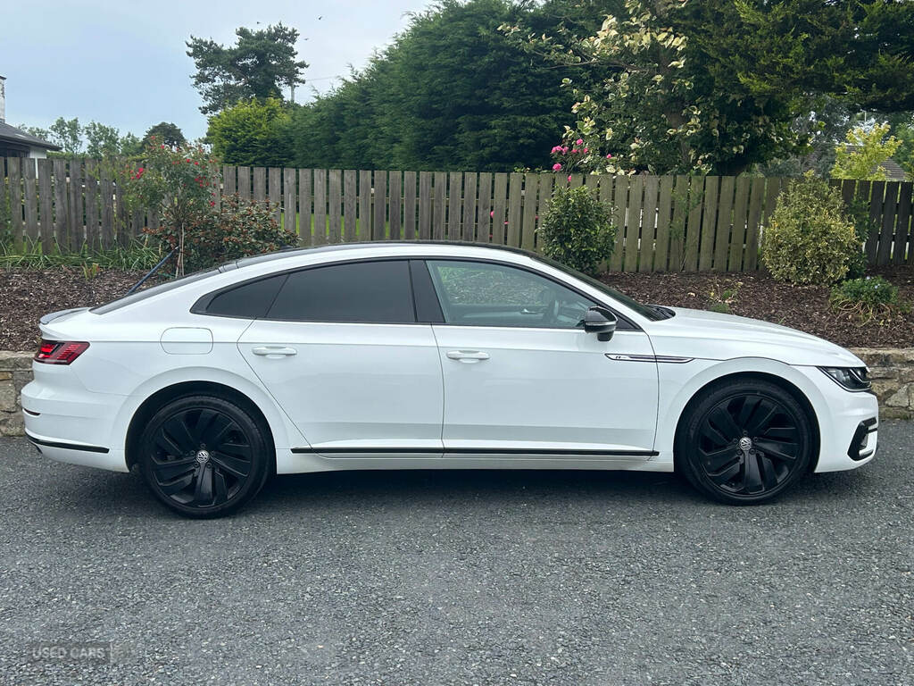Volkswagen Arteon 2.0 Tdi R-line Dsg White #2