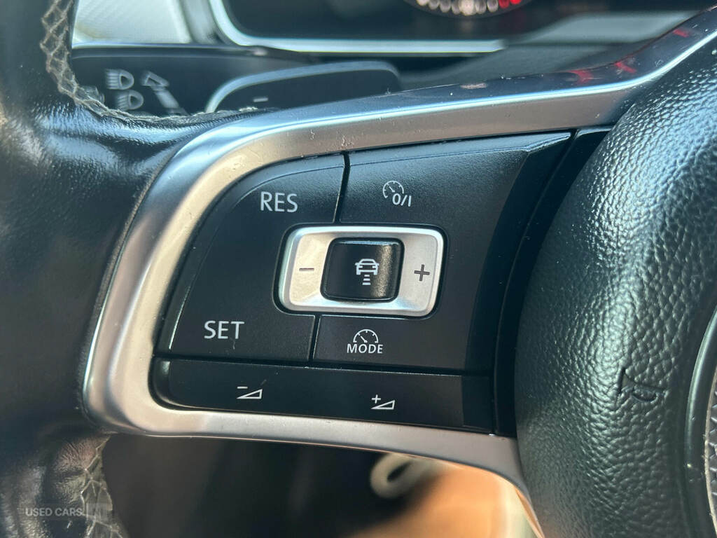 Volkswagen Arteon Hatchback 2.0 Grey #22
