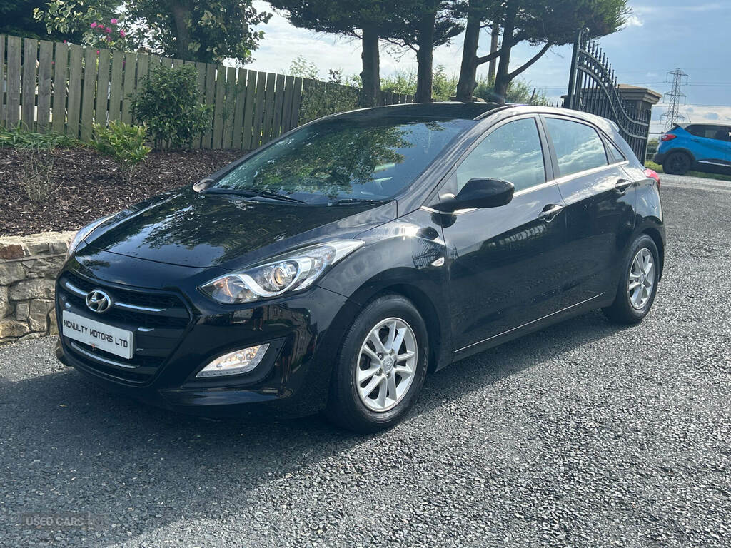 Hyundai I30 1.6 Crdi Blue Drive Se Black #4