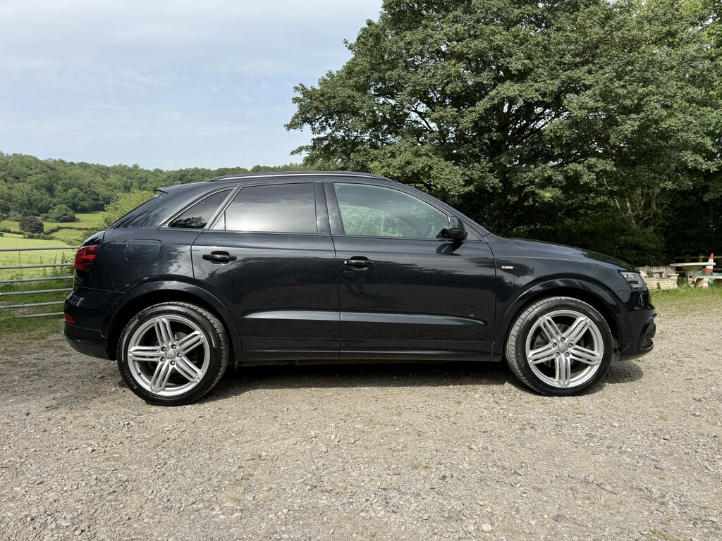 Audi Q3 Suv 2.0 Tdi S Line 201414 GD14MGU Black #4