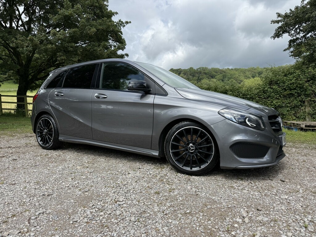 Mercedes-Benz B Class 2.1 B200d Amg Line Grey