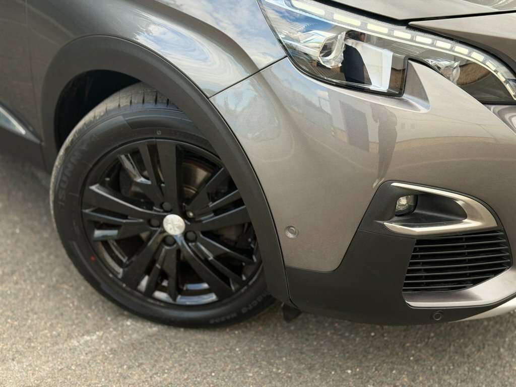 Peugeot 5008 1.6 Bluehdi 120 Allure Black #22