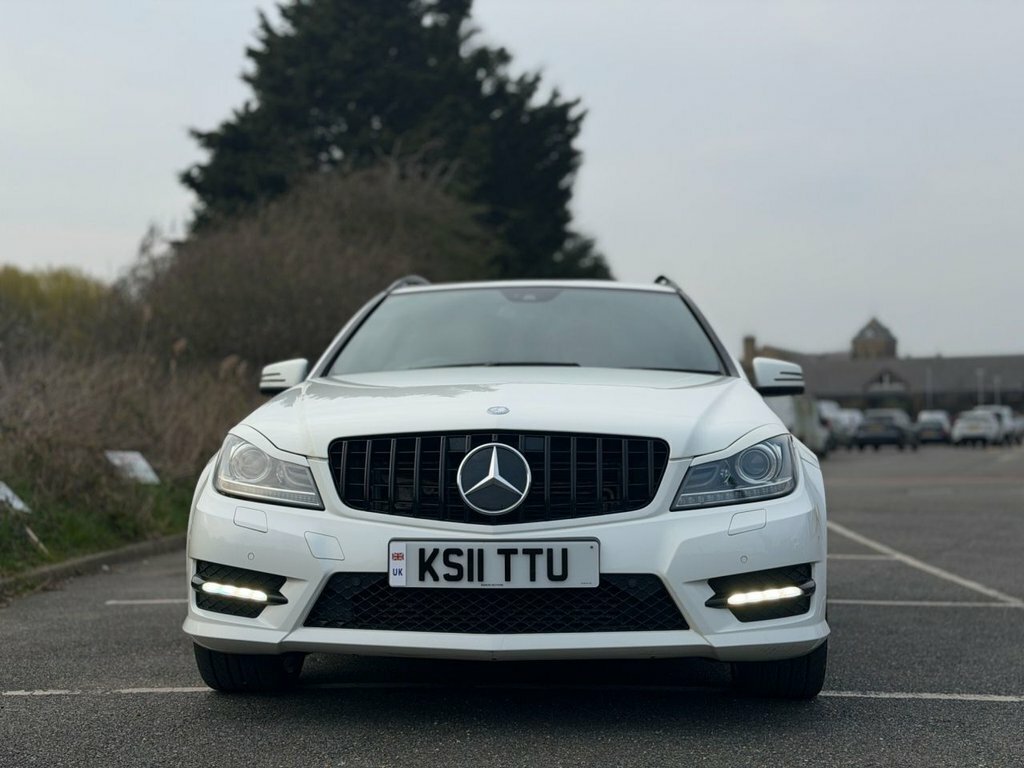 Mercedes-Benz C Class 6.2 C63 Amg Black #31