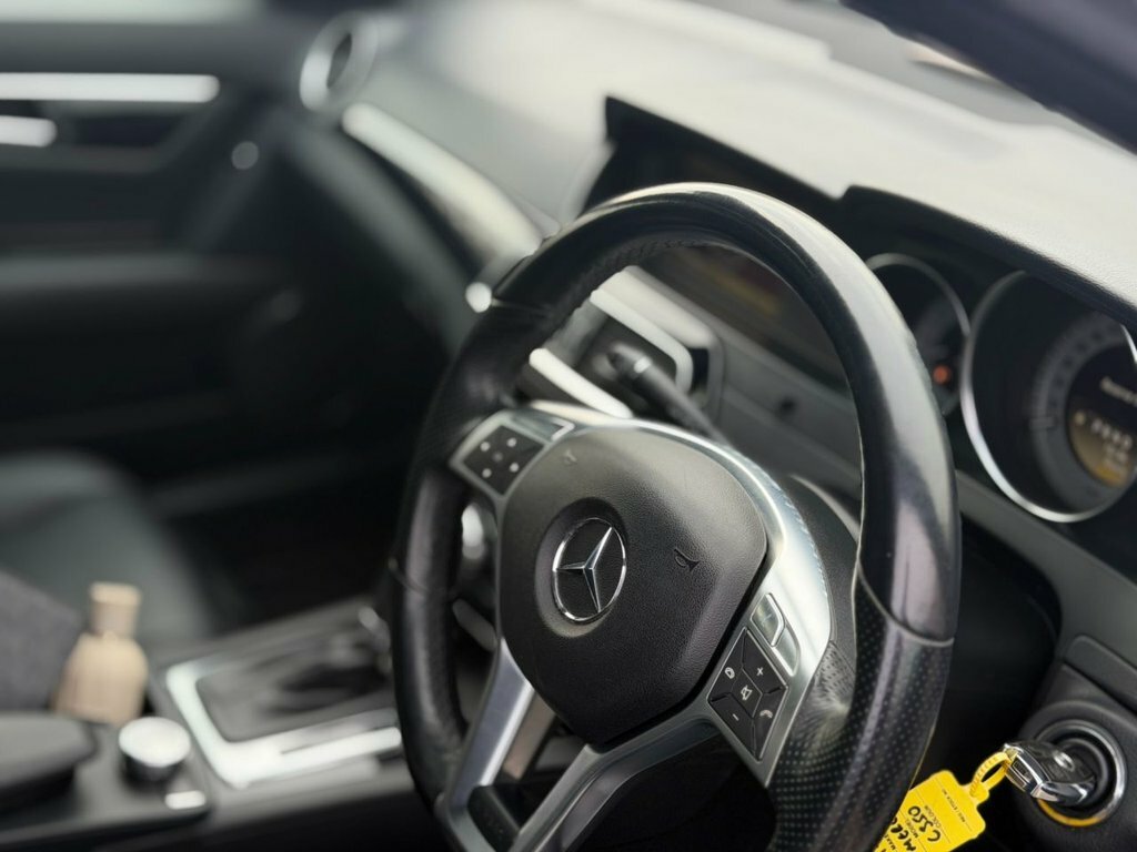 Mercedes-Benz C Class 6.2 C63 Amg Black #108
