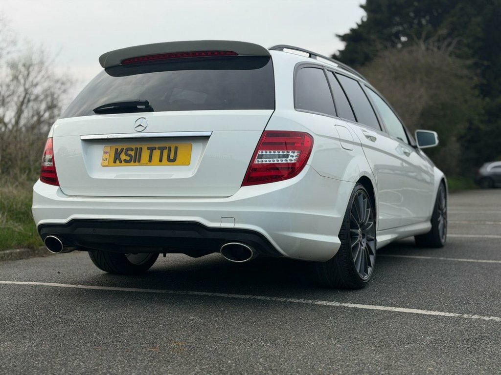 Mercedes-Benz C Class 6.2 C63 Amg Black #54