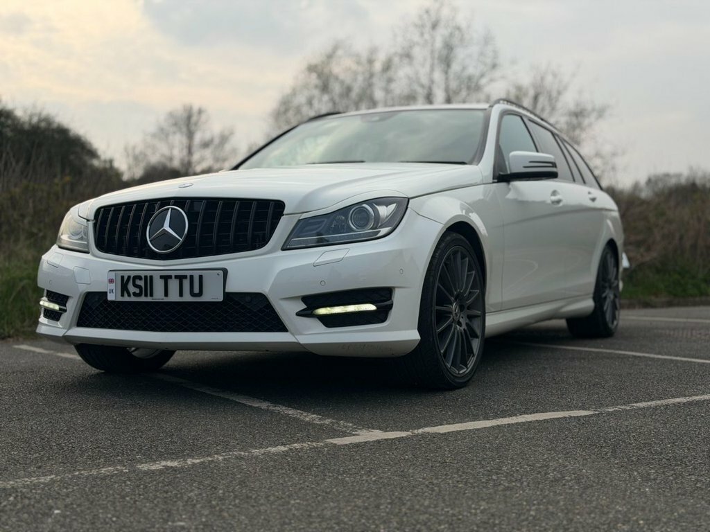 Mercedes-Benz C Class 6.2 C63 Amg Black #34