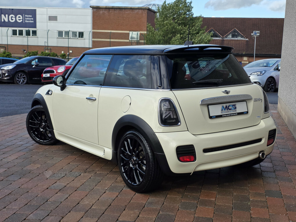 Mini Hatch Cooper D  #4