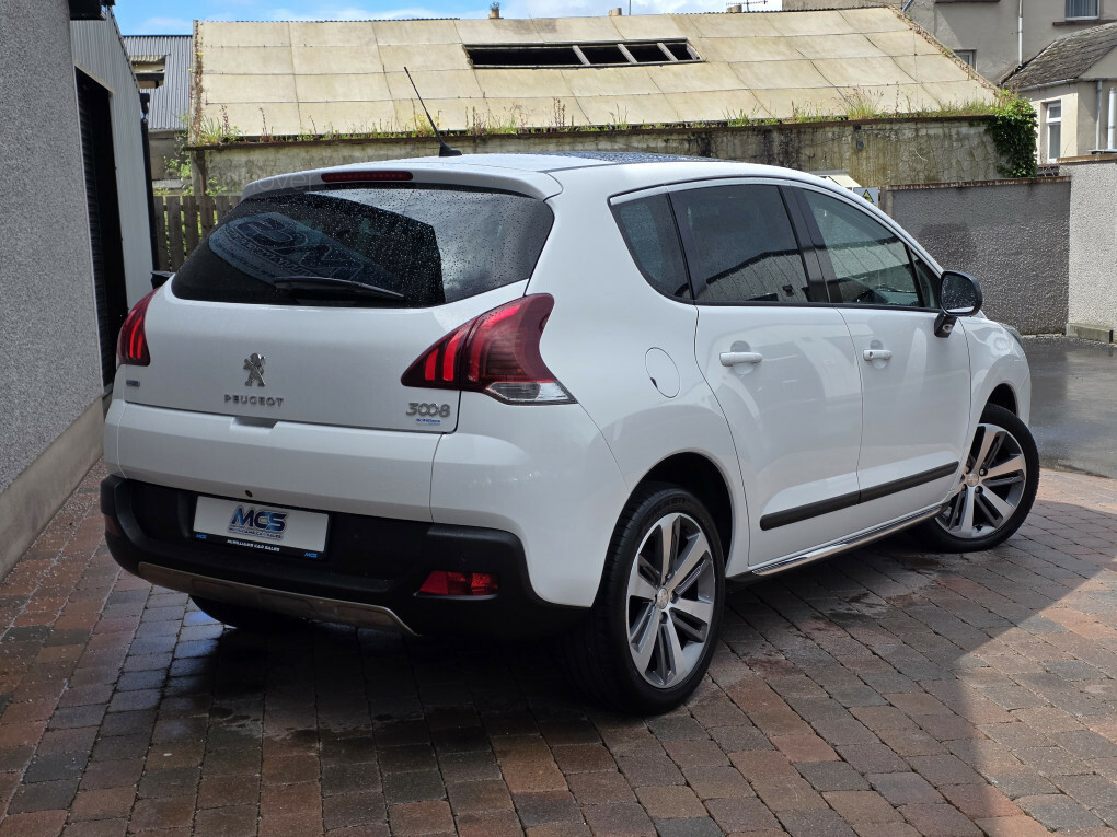Peugeot 3008 Allure Blue Hdi Ss  #3
