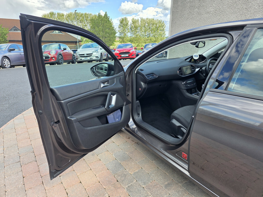 Peugeot 308 Hatchback Grey #9