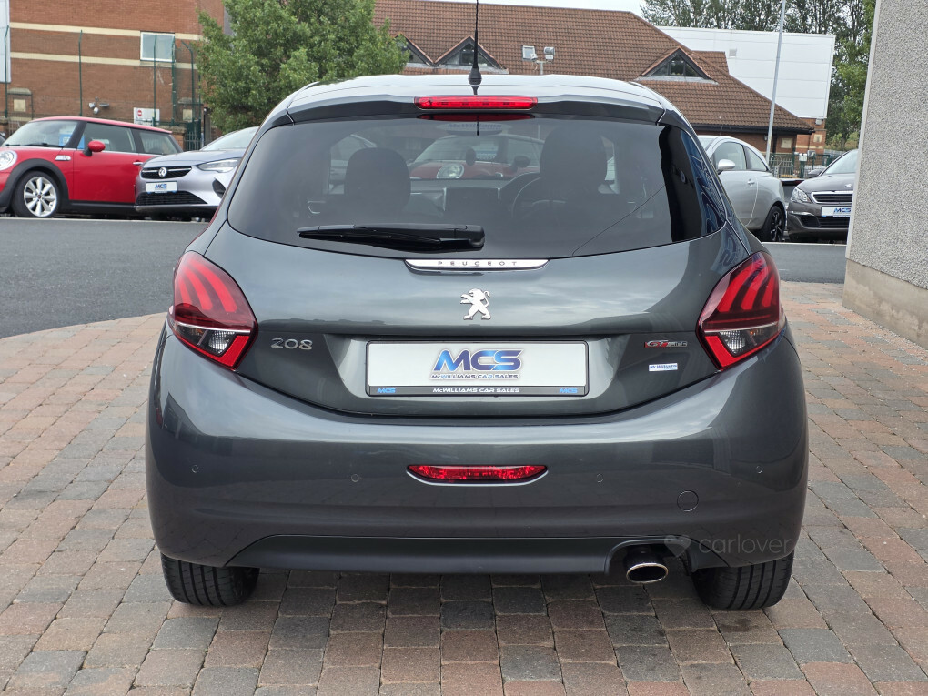 Peugeot 208 Gt Line Blue Hdi #4