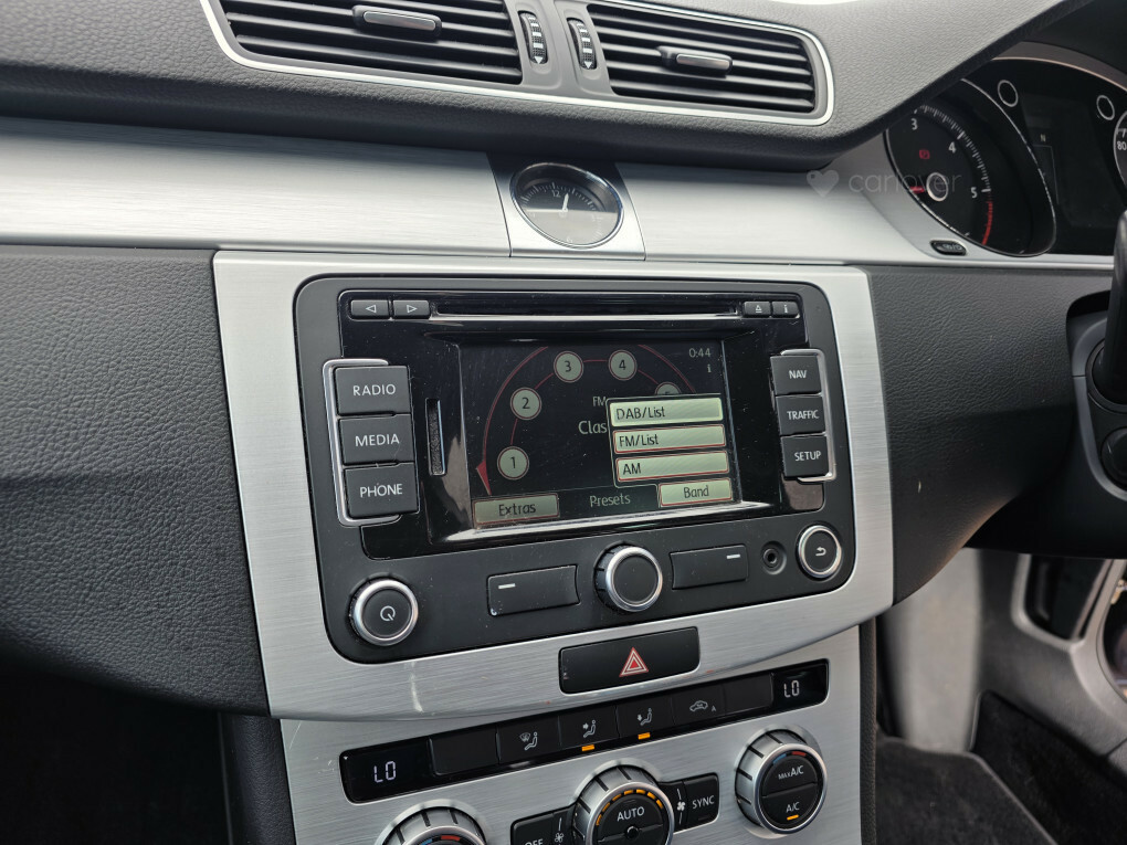 Volkswagen Passat Alltrack Tdi Bluemotion Tech 4Motion Silver #31