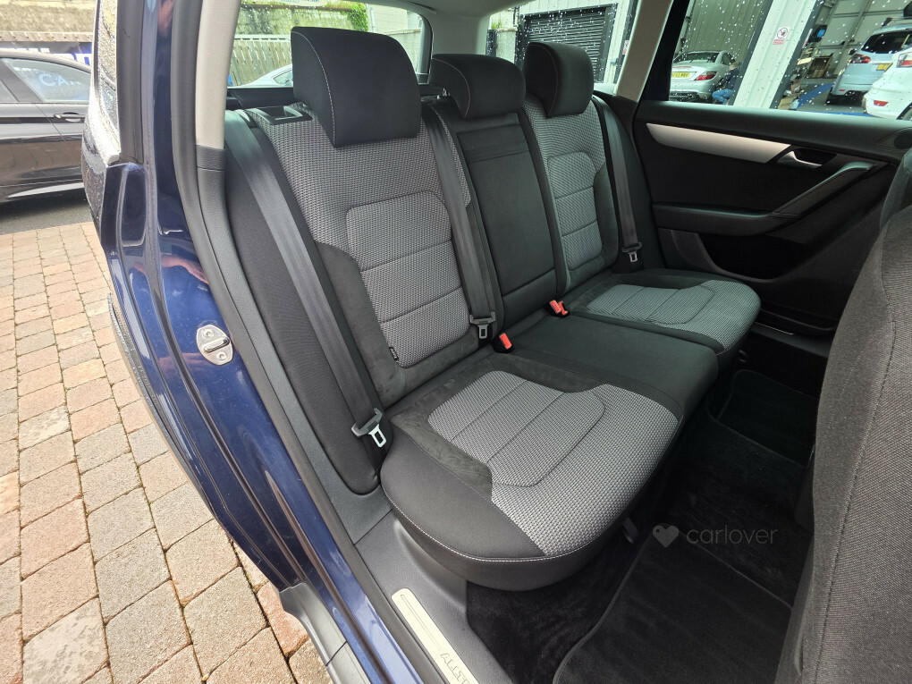 Volkswagen Passat Alltrack Tdi Bluemotion Tech 4Motion Silver #20