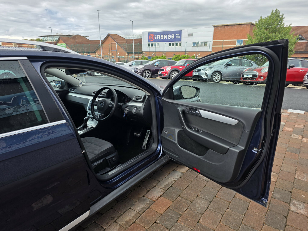 Volkswagen Passat Alltrack Tdi Bluemotion Tech 4Motion Silver #21