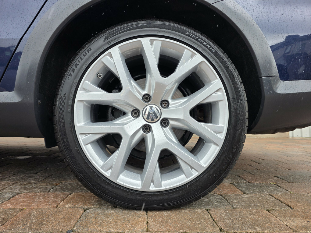 Volkswagen Passat Alltrack Tdi Bluemotion Tech 4Motion Silver #39