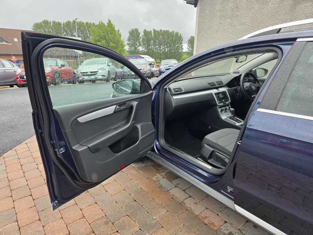 Volkswagen Passat Alltrack Tdi Bluemotion Tech 4Motion Silver #9